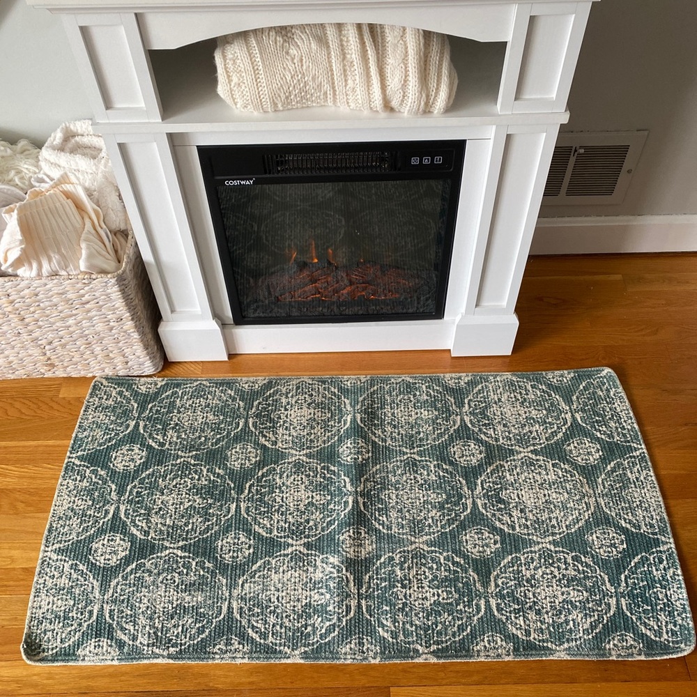 Bohemian Rug - Picture 5 of 13